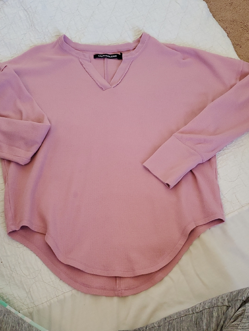 Calvin Klein Dusty Rose Waffle-Knit V-Notch Pullover